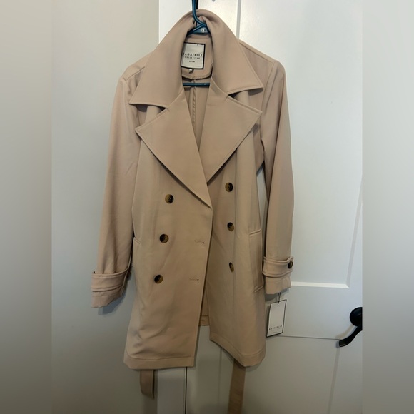 Bagatelle Classic Beige Trench Coat - Picture 2 of 8